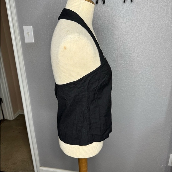 Elegant Black Halter Top - Picture 3 of 5